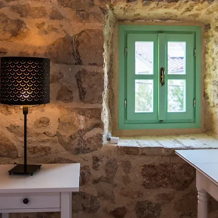 Antiqua Villa